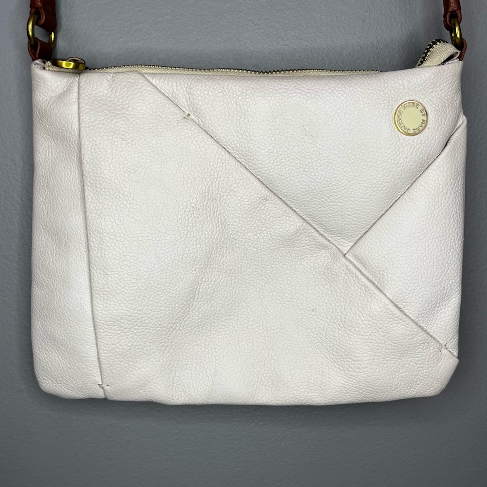 Marc By Marc Jacobs Leather Small Crossbody Handbag Cream Cognac Brown Strap